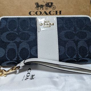 コーチ(COACH)のCOACH 長財布　青系シグネチャー白のワンポイント(財布)