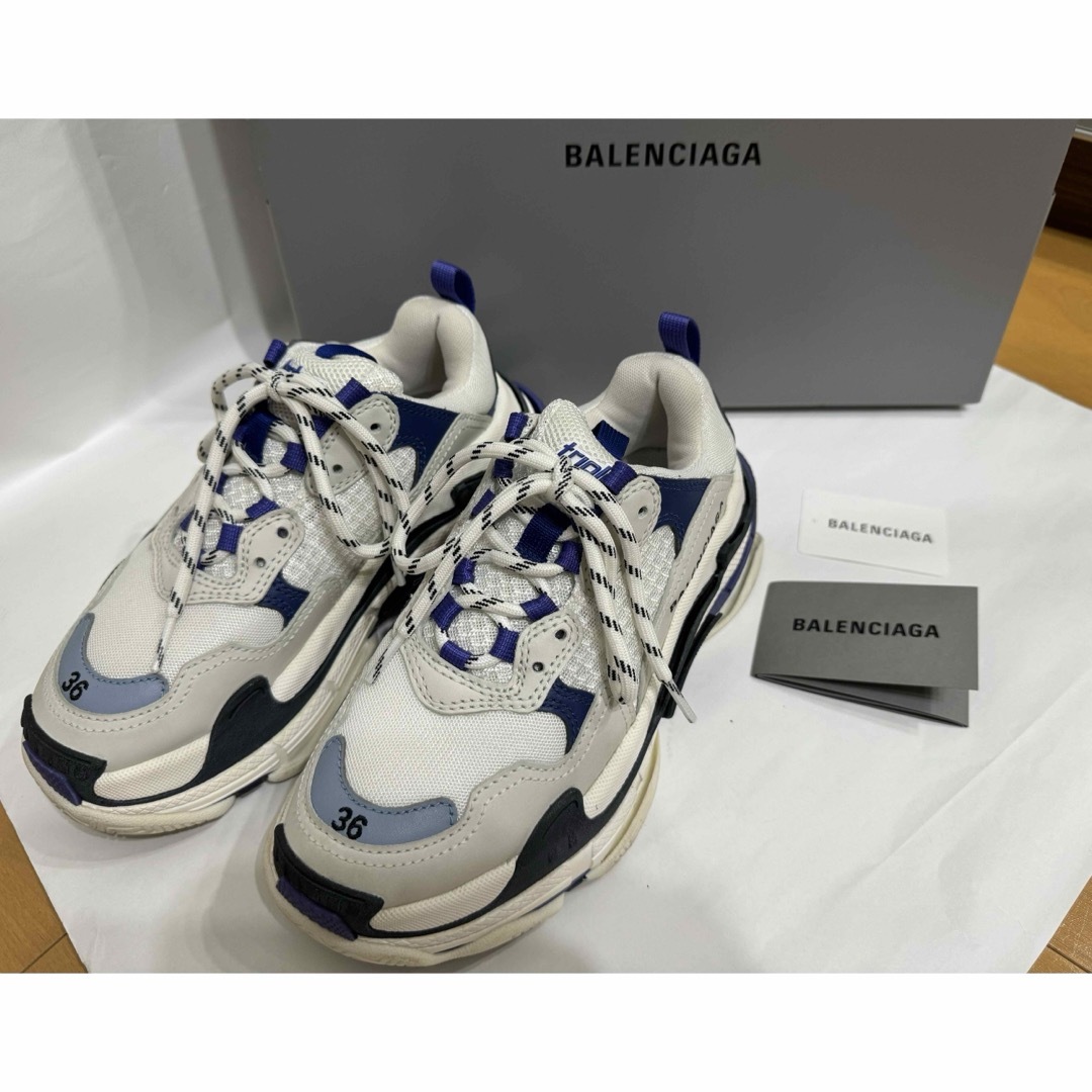 Balenciaga(バレンシアガ)のバレンシアガ　トリプルS パープル　36 レディースの靴/シューズ(スニーカー)の商品写真