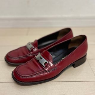 プラダ(PRADA)の【お値下げ】PRADA ローファー(ローファー/革靴)