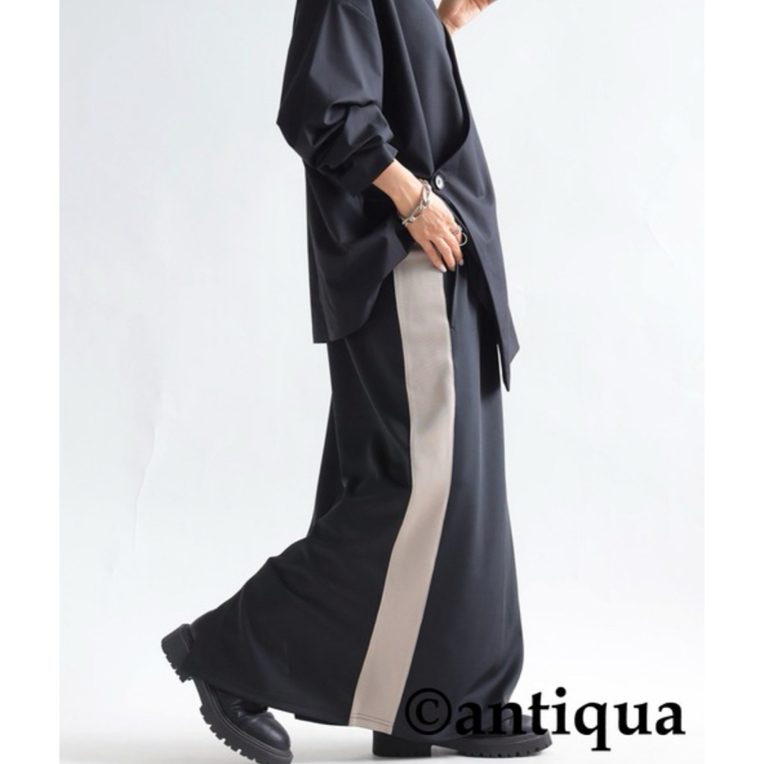 antiqua(アンティカ)の新品未使用　antiqua アンティカ　配色　ライン　スカート　黒 レディースのスカート(ロングスカート)の商品写真
