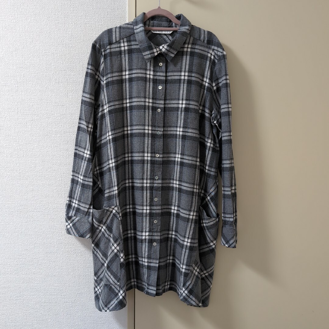 ZARA(ザラ)のZARA　チェックポケット付きAラインシャツ　ネルシャツ レディースのトップス(シャツ/ブラウス(長袖/七分))の商品写真