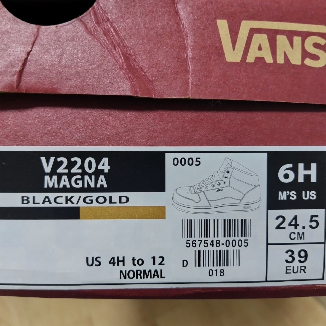 VANS(ヴァンズ)のvans BLACK 24.5cm レディースの靴/シューズ(スニーカー)の商品写真