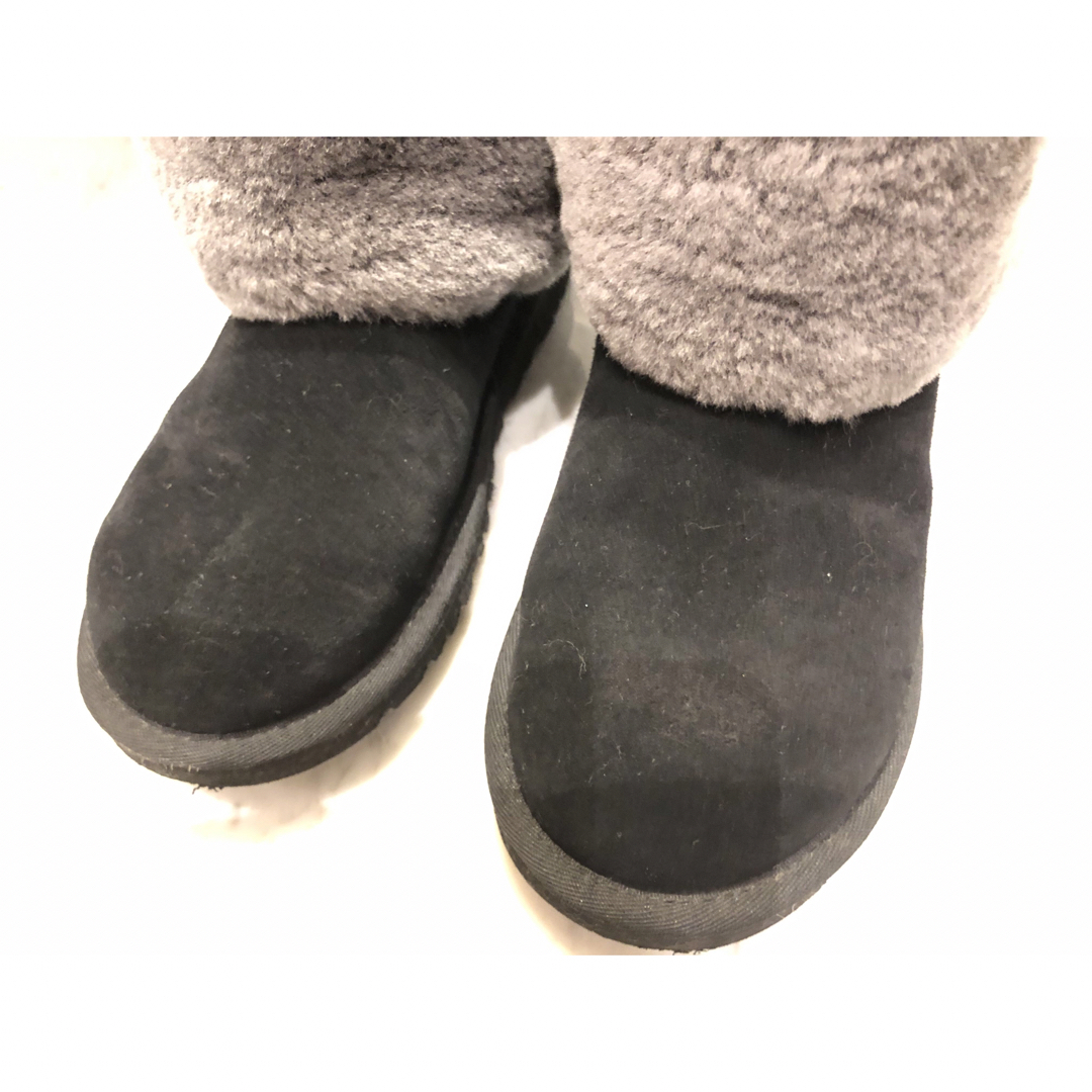 UGG(アグ)のUGG ブーツ ブラック✖️グレー 35 レディースの靴/シューズ(ブーツ)の商品写真