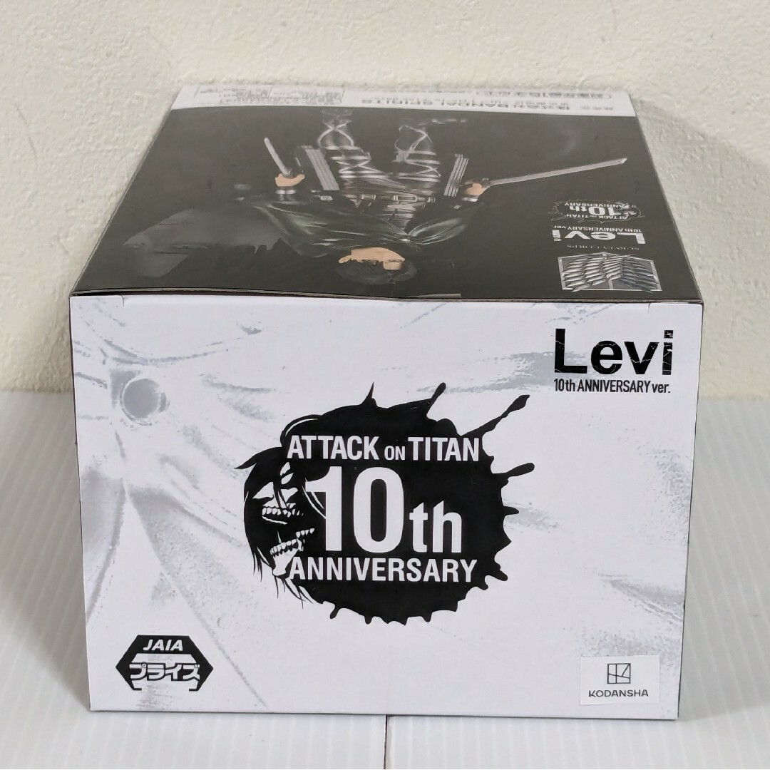 BANDAI(バンダイ)の進撃の巨人　リヴァイ　フィギュア　Levi 10th　ANNIVERSARY エンタメ/ホビーのフィギュア(アニメ/ゲーム)の商品写真