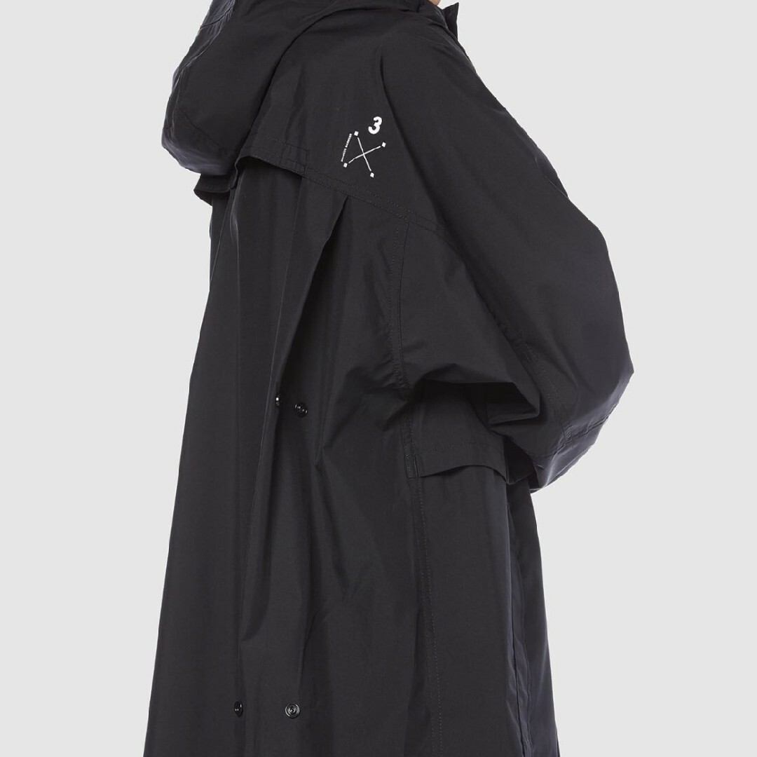 adidas(アディダス)の黒 L アディダス レインコート ポンチョ メンズ レディース コート 撥水 メンズのジャケット/アウター(その他)の商品写真