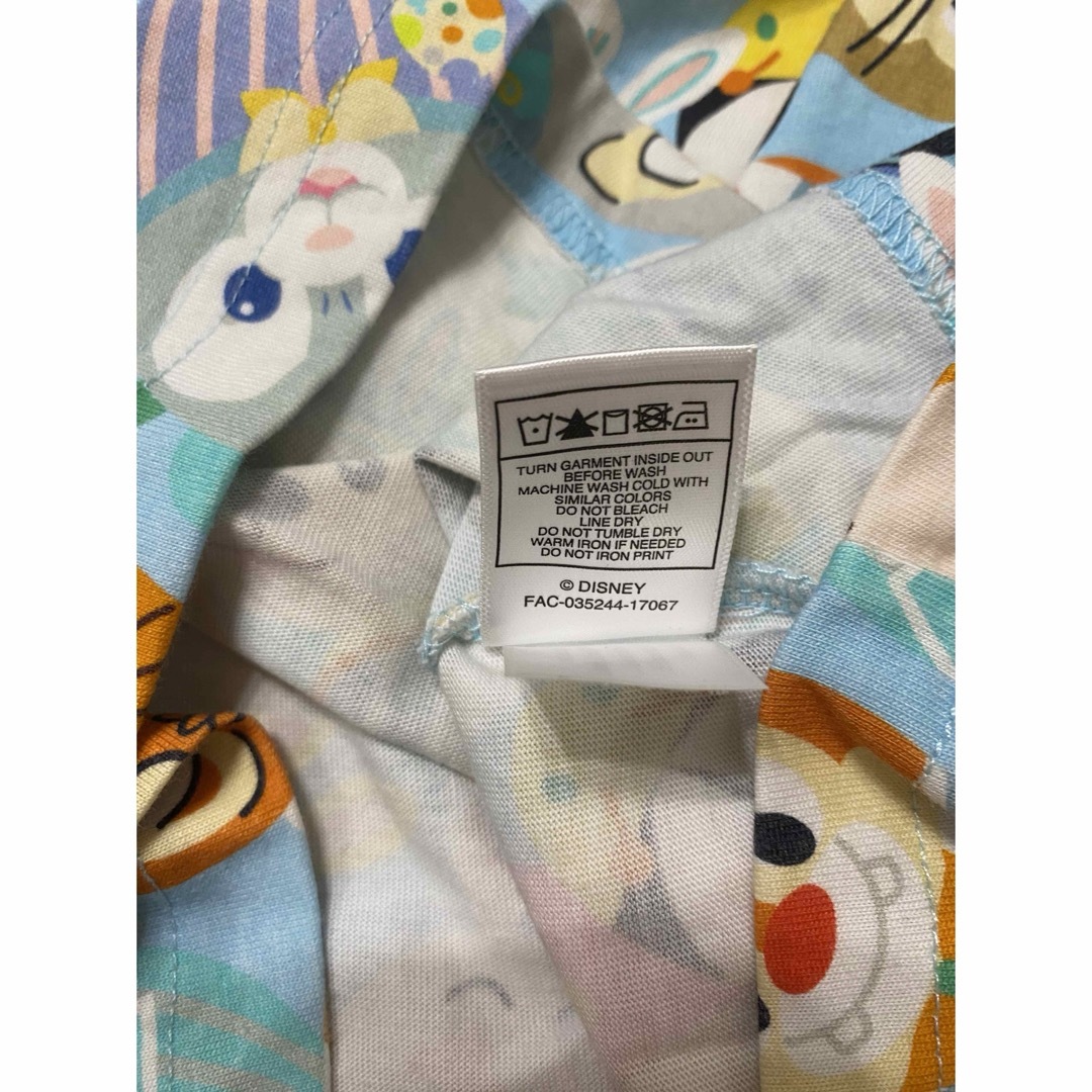 Disney(ディズニー)のディズニー　香港ディズニー　イースター　セット　ペア レディースのトップス(Tシャツ(半袖/袖なし))の商品写真