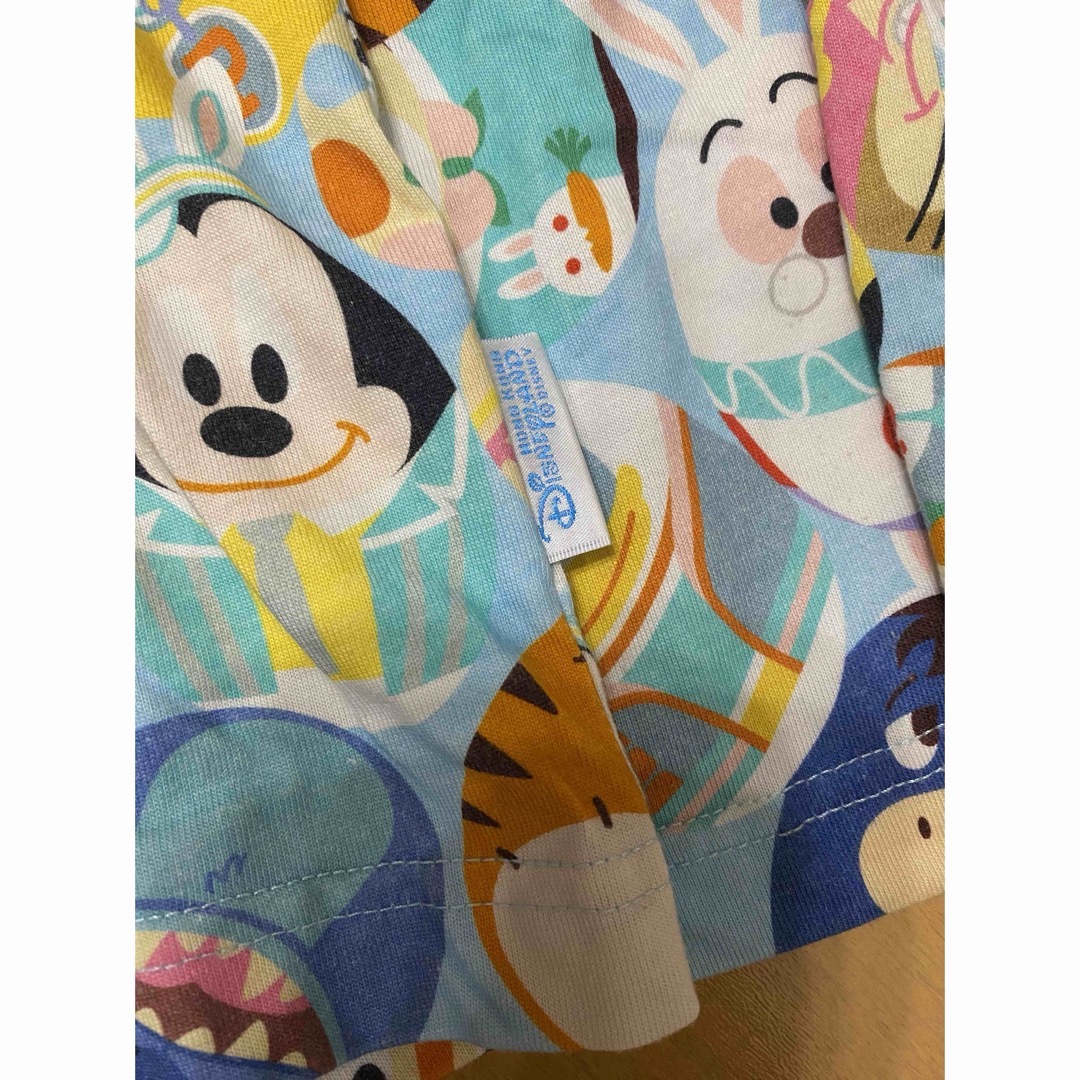 Disney(ディズニー)のディズニー　香港ディズニー　イースター　セット　ペア レディースのトップス(Tシャツ(半袖/袖なし))の商品写真