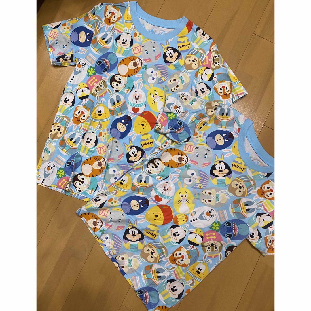 Disney(ディズニー)のディズニー　香港ディズニー　イースター　セット　ペア レディースのトップス(Tシャツ(半袖/袖なし))の商品写真