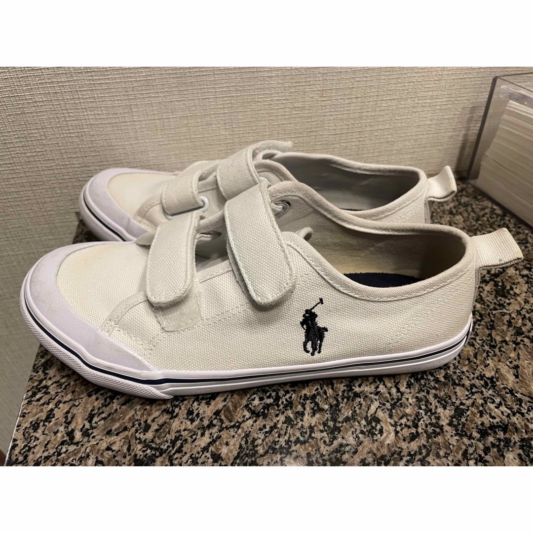 POLO RALPH LAUREN(ポロラルフローレン)のキッズ　ラルフローレン　スニーカー キッズ/ベビー/マタニティのキッズ靴/シューズ(15cm~)(スニーカー)の商品写真