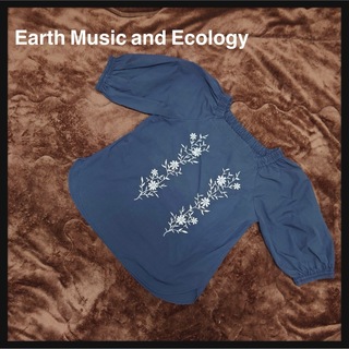 アースミュージックアンドエコロジー(earth music & ecology)のEarth Music and Ecology ブラウス 半袖 ネイビー F(シャツ/ブラウス(半袖/袖なし))