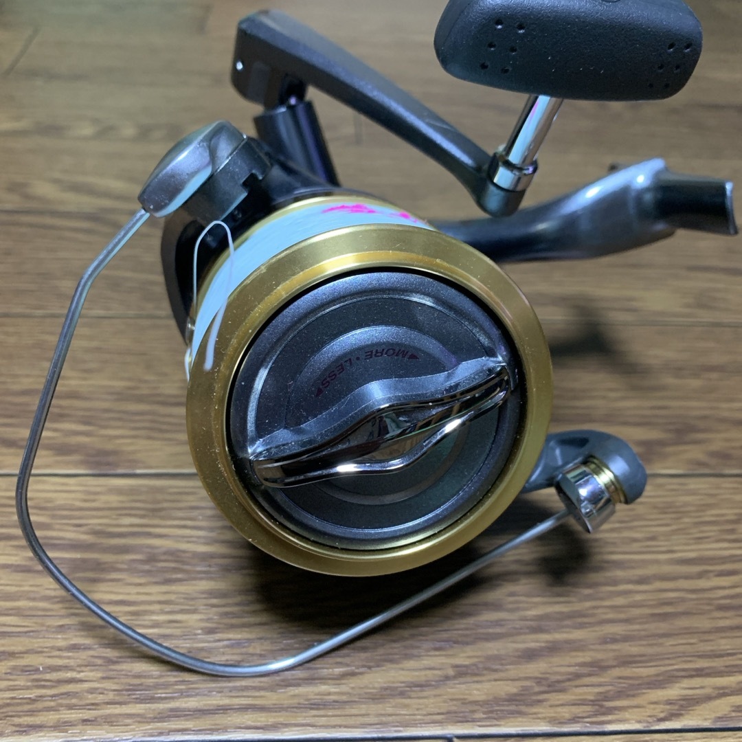 SHIMANO(シマノ)のSHIMANO Activecast 1060 スポーツ/アウトドアのフィッシング(リール)の商品写真