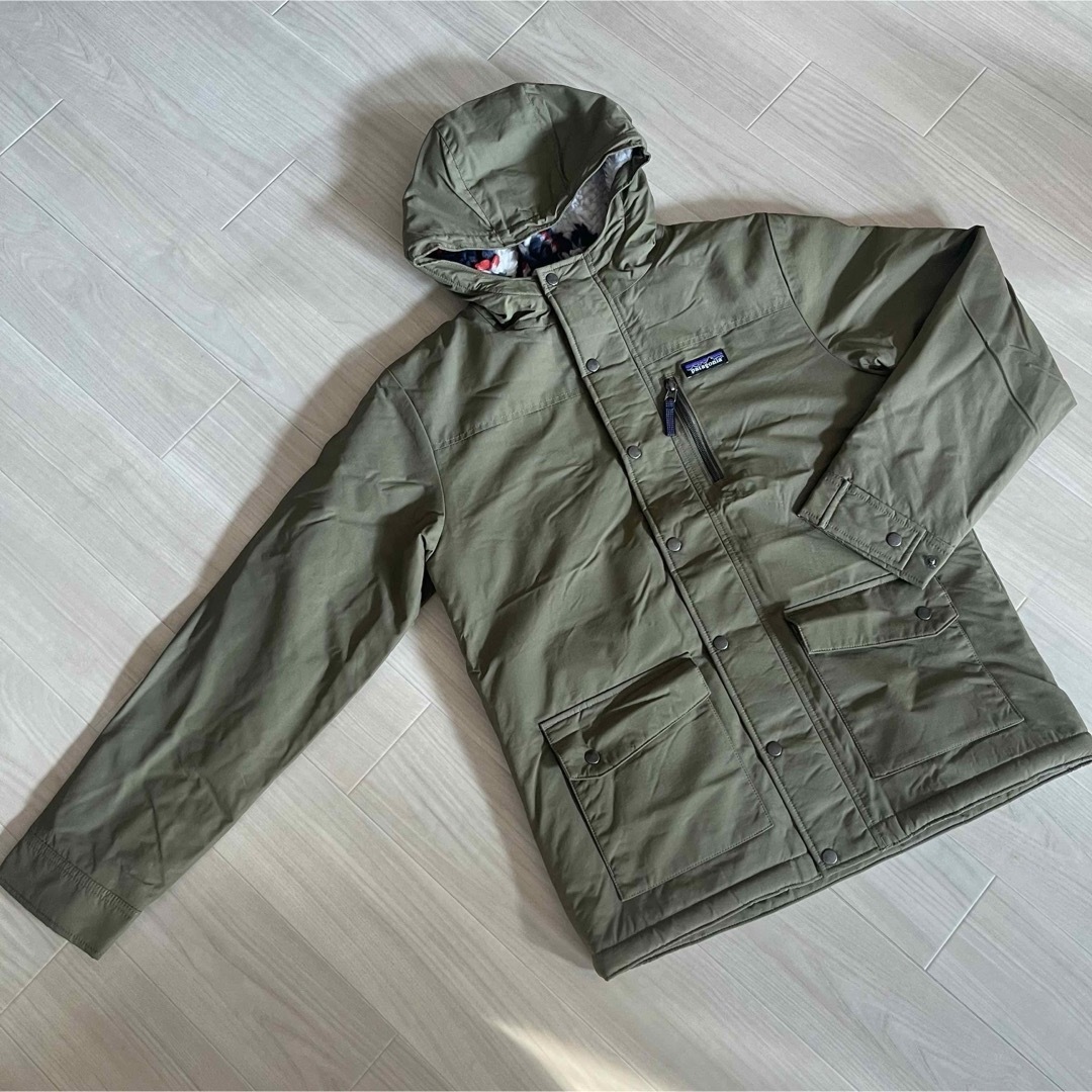 patagonia(パタゴニア)の★ 【美品】パタゴニア  インファーノジャケット　キッズXL レディース　カーキ キッズ/ベビー/マタニティのキッズ服男の子用(90cm~)(ジャケット/上着)の商品写真