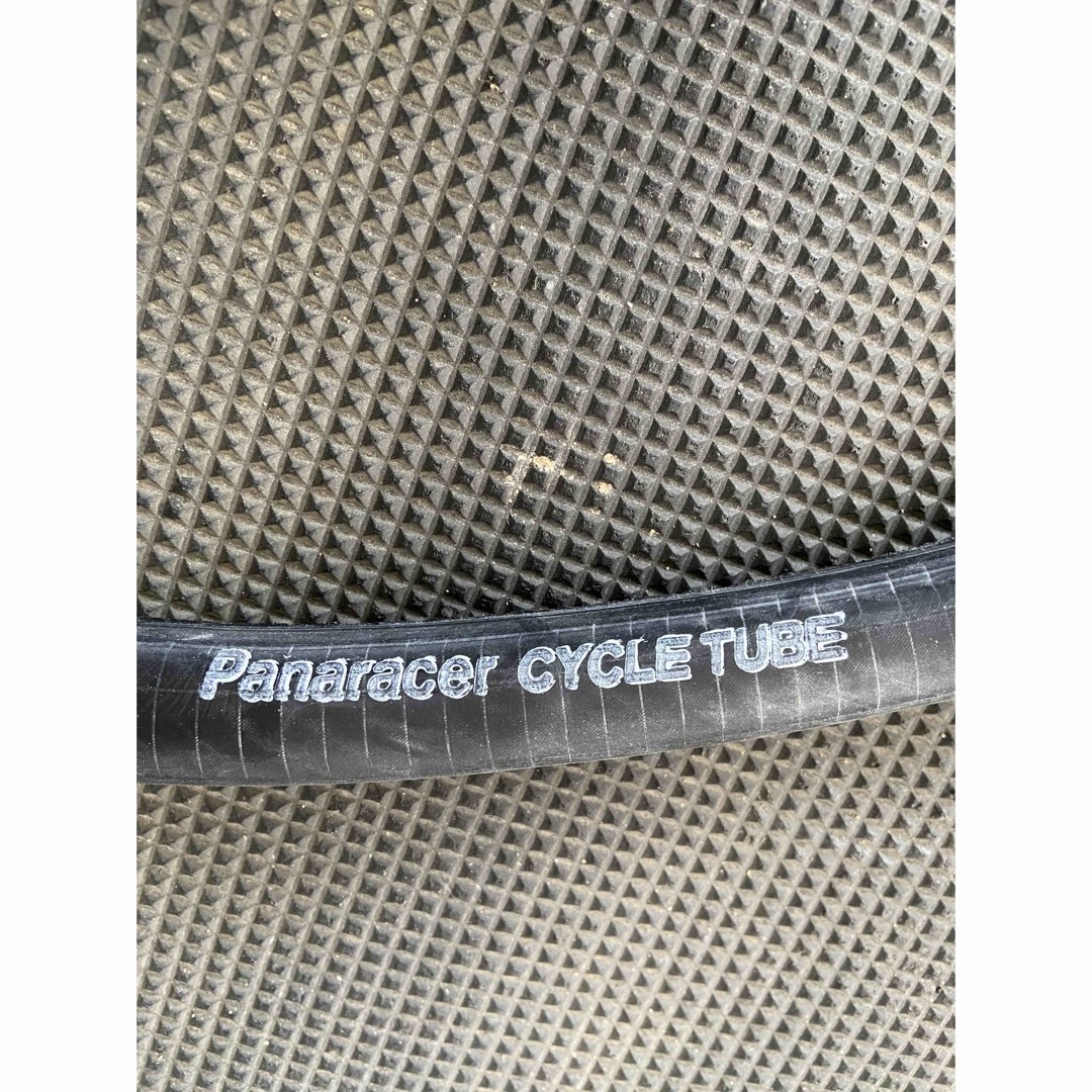 Panaracer(パナレーサー)のグラベルキングSK 700x32c 2本セット スポーツ/アウトドアの自転車(パーツ)の商品写真