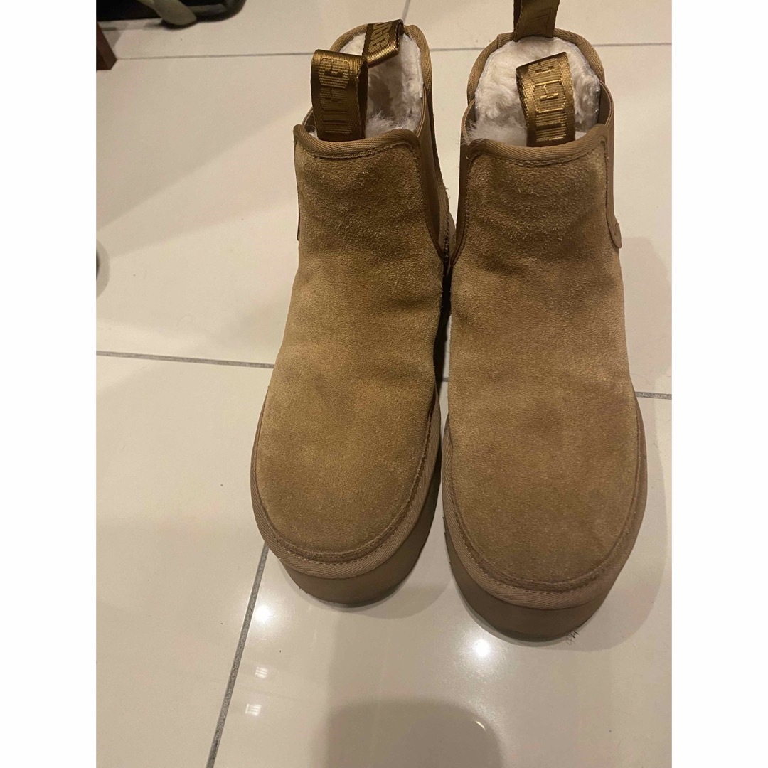 UGG ブーツ チェルシー 厚底ブーツ チェスナット