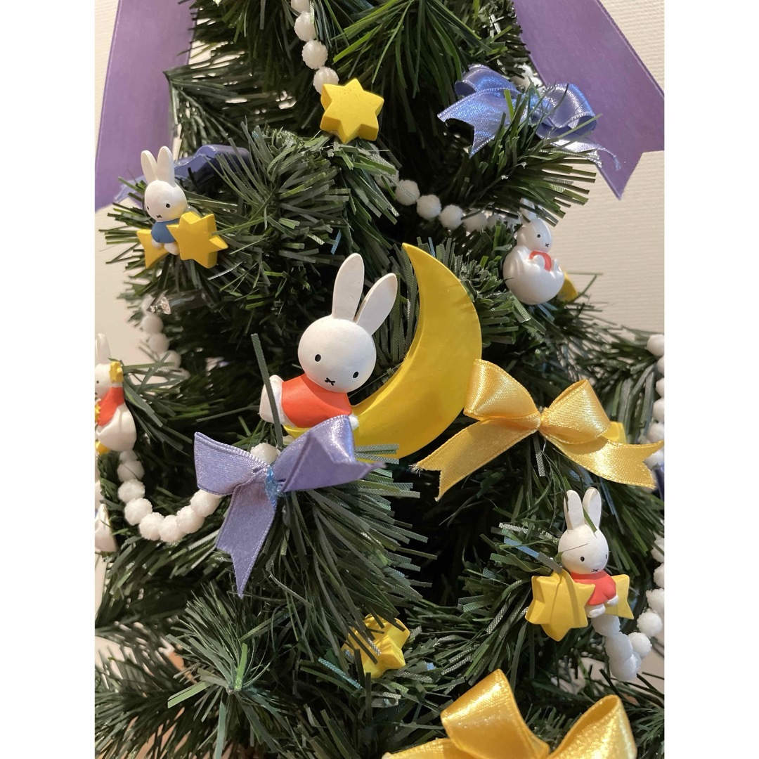 miffy(ミッフィー)のミッフィ　クリスマスツリー　電飾付き インテリア/住まい/日用品のインテリア小物(その他)の商品写真