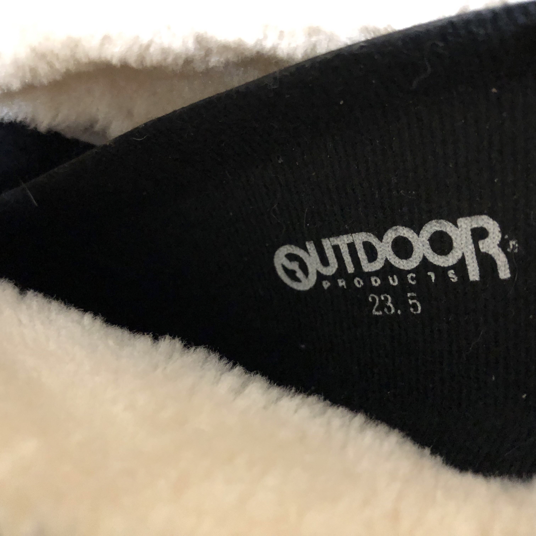 OUTDOOR PRODUCTS(アウトドアプロダクツ)のOUTDOOR PRODUCTS スノーブーツ23.5cm ネイビー　一度着用 レディースの靴/シューズ(ブーツ)の商品写真