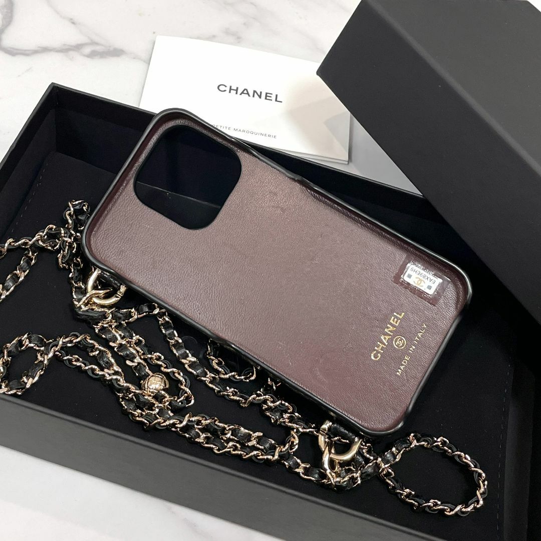 【新作】 CHANEL シャネル キャビアスキン マトラッセ iPhoneケース