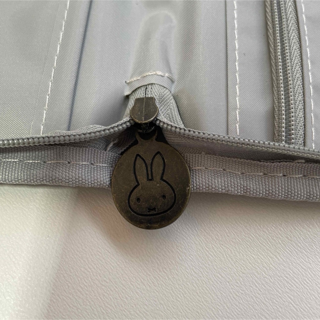 miffy(ミッフィー)の新品未使用 ミッフィー マルチ収納ケース レディースのファッション小物(ポーチ)の商品写真