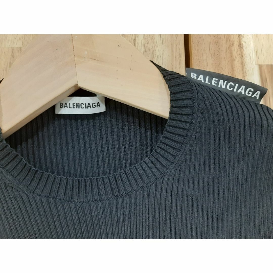 Balenciaga(バレンシアガ)のBALENCIAGA ロゴ タグ ニット Ｓ ブラック レディースのトップス(ニット/セーター)の商品写真