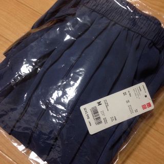 ユニクロ(UNIQLO)の【新品、ダグ付き】シフォンプリーツスカート(ひざ丈スカート)