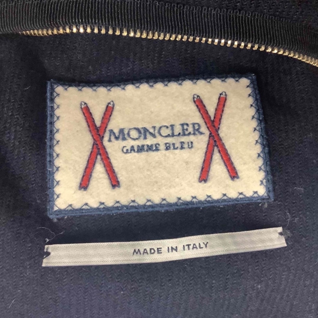 MONCLER(モンクレール)のモンクレール　ガムブルー　リバーシブル　#4   r717 メンズのジャケット/アウター(ダウンジャケット)の商品写真