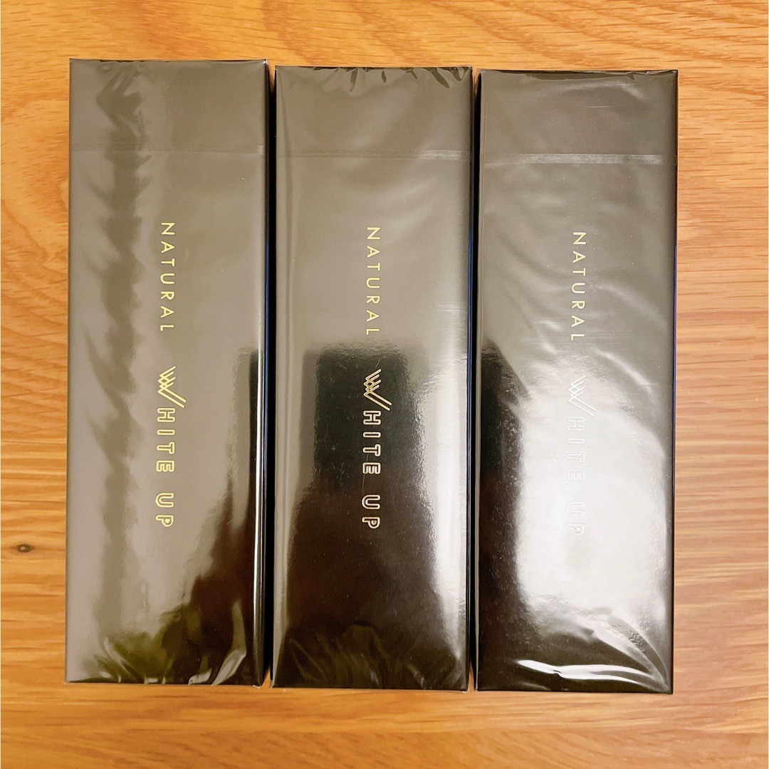 FLOWFUSHI(フローフシ)のワールドレップ　ミネラルエマルジョンクリーム　クリア　３本セット コスメ/美容のスキンケア/基礎化粧品(フェイスクリーム)の商品写真