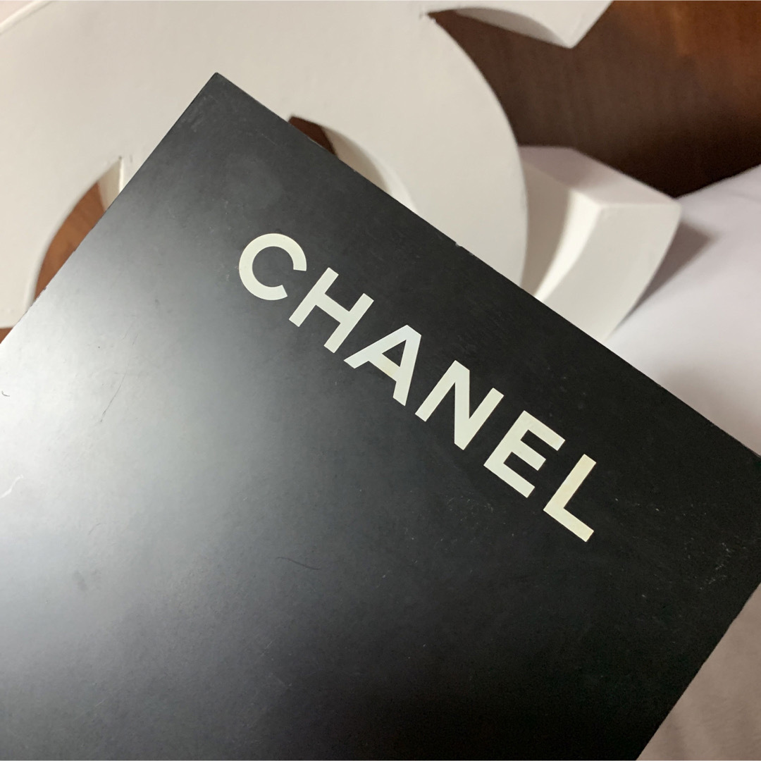 写真を入れる事もできますCHANEL  店舗オブジェ   ビンテージ