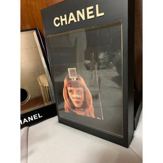 写真を入れる事もできますCHANEL  店舗オブジェ   ビンテージ