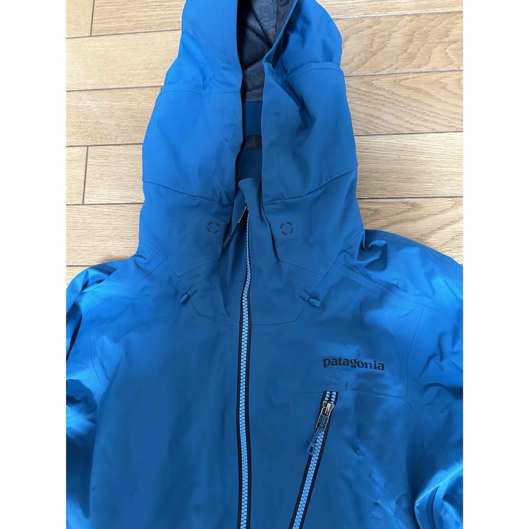 patagonia(パタゴニア)の値下げ中【希少】patagonia untracked jacket  スポーツ/アウトドアのスノーボード(ウエア/装備)の商品写真