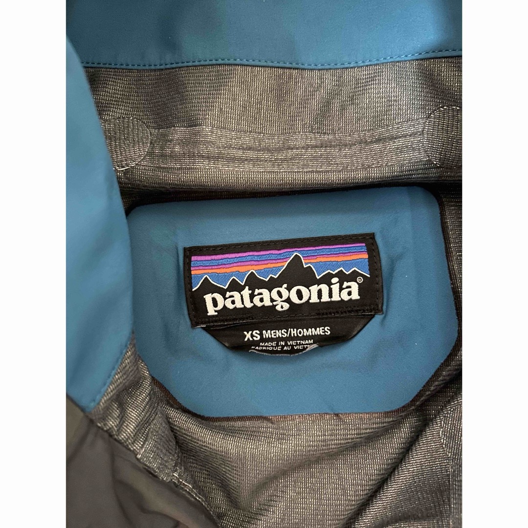 patagonia(パタゴニア)の値下げ中【希少】patagonia untracked jacket  スポーツ/アウトドアのスノーボード(ウエア/装備)の商品写真