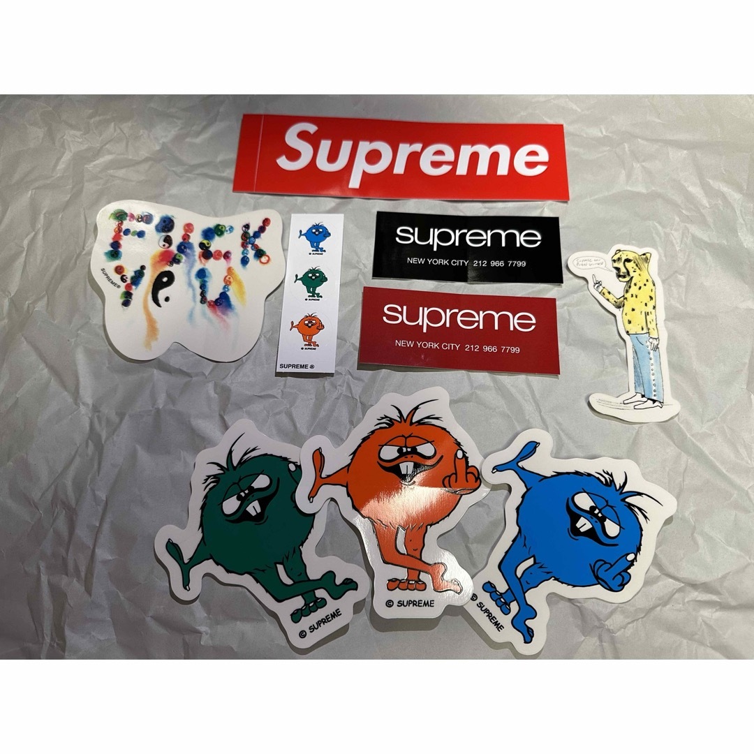 Supreme(シュプリーム)の20231216 SUPREME STICKER SET メンズのファッション小物(その他)の商品写真