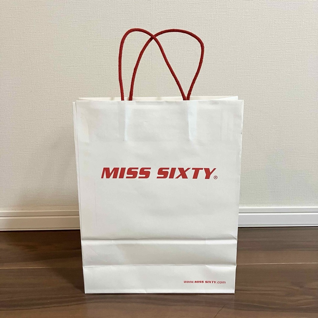 レア）MISS SIXTY ミスシックスティ 紙袋 レディースのバッグ(ショップ袋)の商品写真