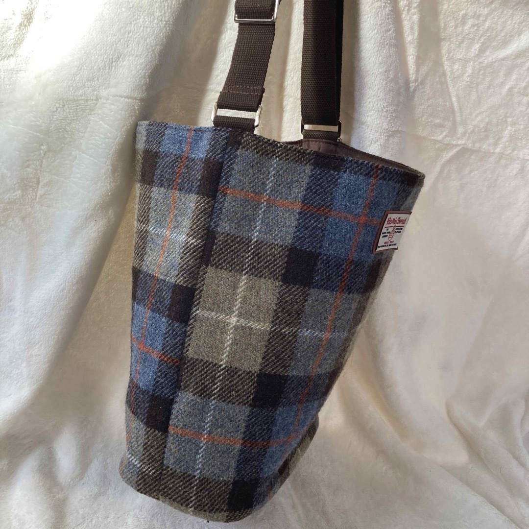 Harris Tweed(ハリスツイード)の【値下げ】HARRIS TWEED ショルダートートバッグ レディースのバッグ(ショルダーバッグ)の商品写真