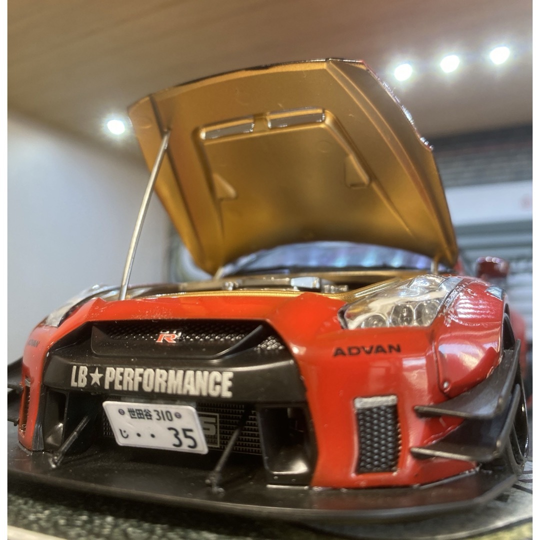 AOSHIMA(アオシマ)のプラモデル完成品　アオシマ1/24 LB35GTR Ver.2 エンタメ/ホビーのおもちゃ/ぬいぐるみ(模型/プラモデル)の商品写真