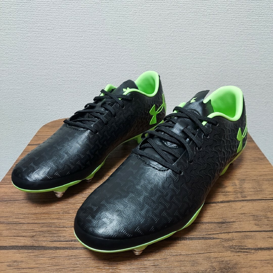 UNDER ARMOUR(アンダーアーマー)のUNDER ARMOUR　マグネティコ PRO HYB 19　未使用　26.5 スポーツ/アウトドアのサッカー/フットサル(シューズ)の商品写真