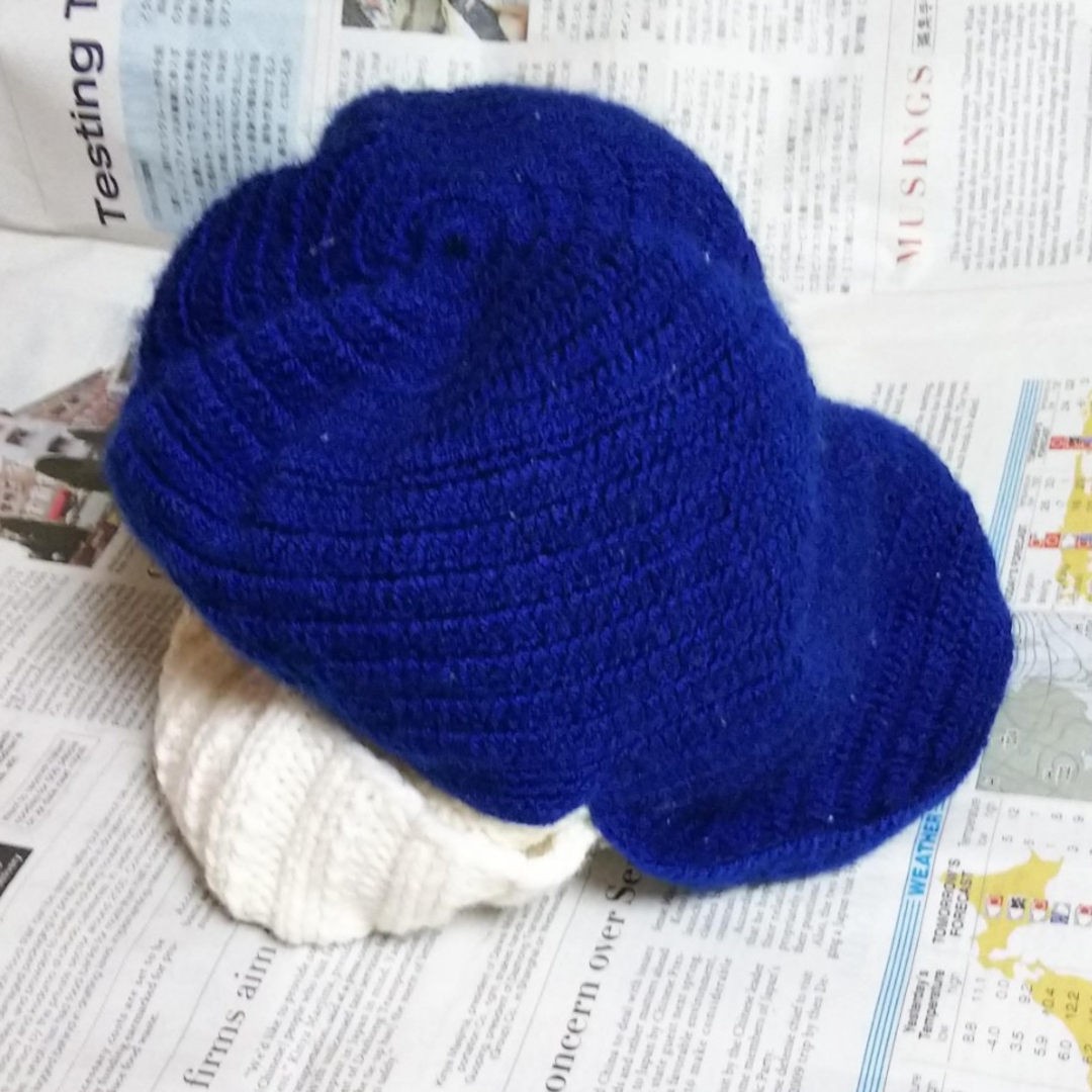 ◆46 入手困難 レア 一点物 デッドストック 変形 キャップ ニット帽 青 白 メンズの帽子(ニット帽/ビーニー)の商品写真