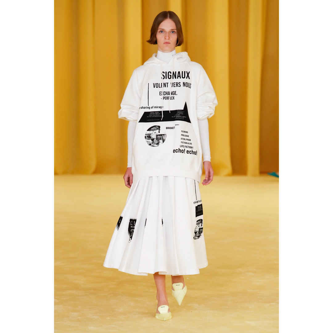 PRADA - PRADA 21ss パーカー raf simonsの通販 by COCO|プラダならラクマ PRADA - PRADA 21ss パーカー raf simonsの通販 by COCO|プラダならラクマ