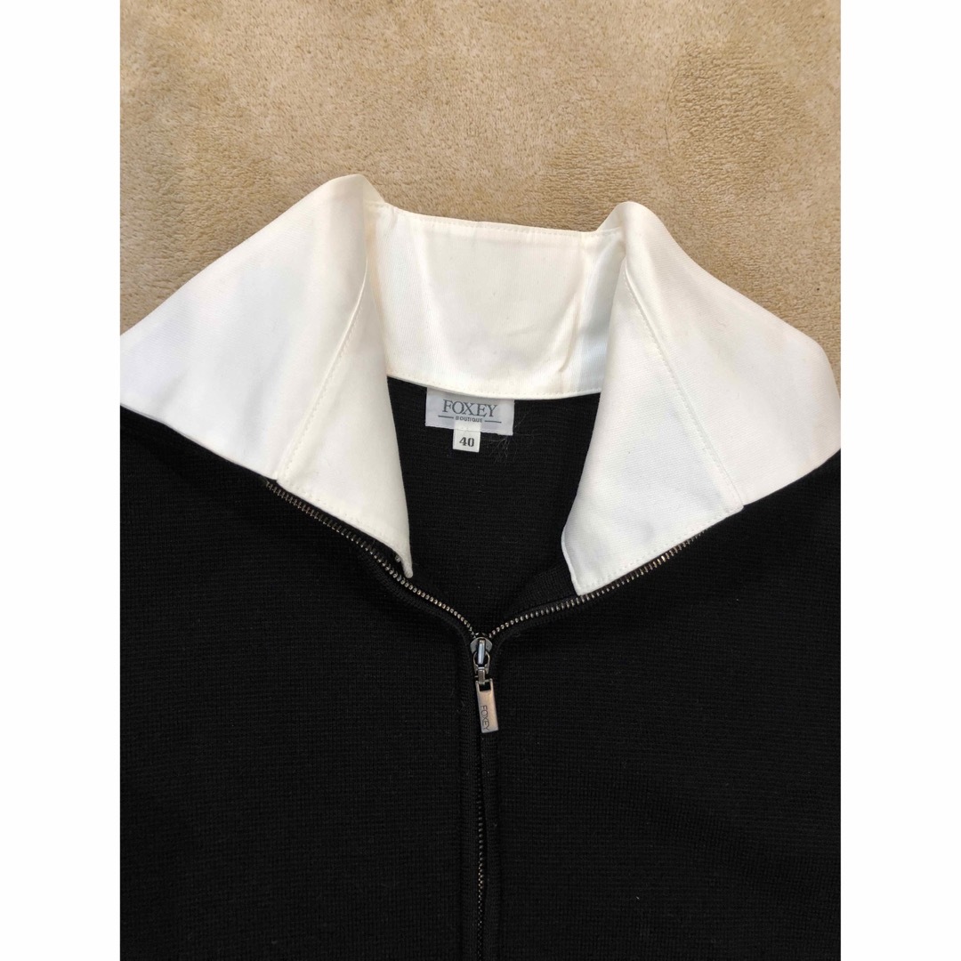 FOXEY BOUTIQUE - 極美品 フォクシー白襟付き 長袖ウールの FOXEY BOUTIQUE - 極美品 フォクシー白襟付き 長袖ウールの