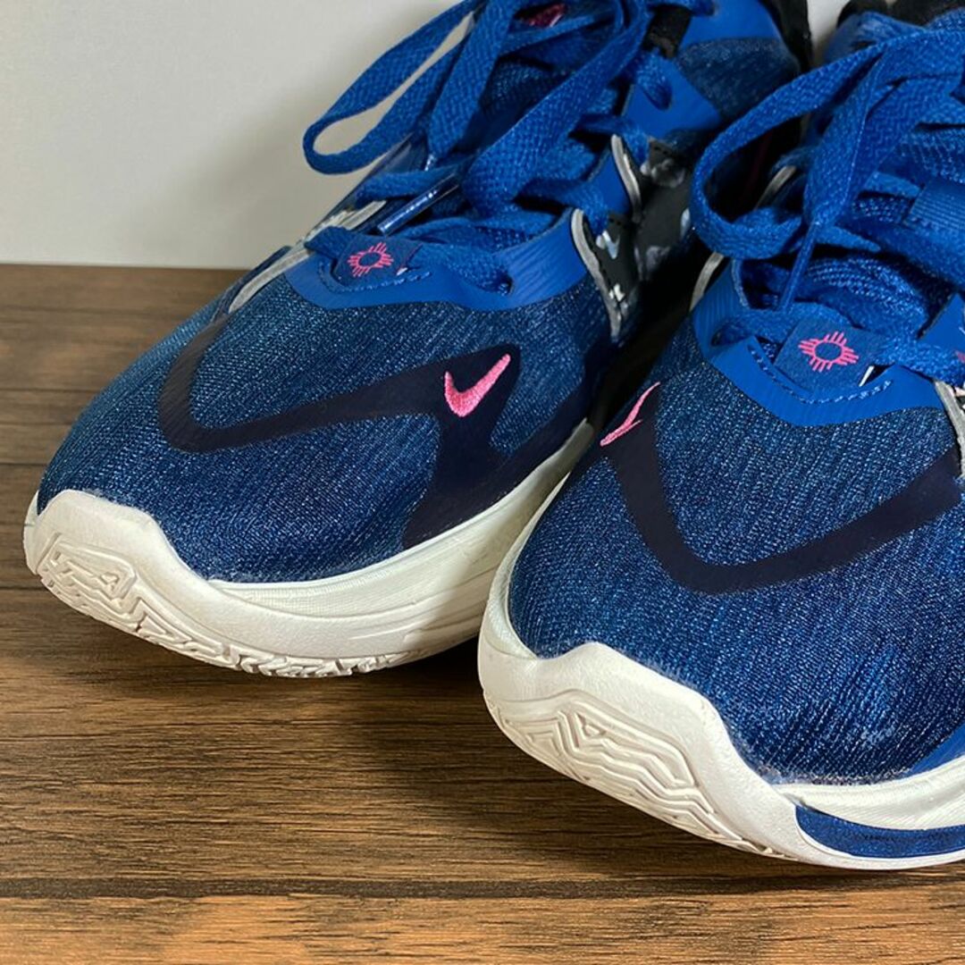 NIKE(ナイキ)の希少！NIKE KYRIE LOW 5 EP カイリー ブルー 26cm メンズの靴/シューズ(スニーカー)の商品写真