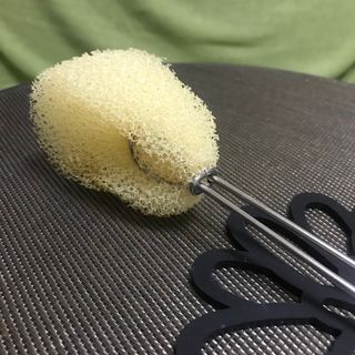 ムジルシリョウヒン(MUJI (無印良品))のスポンジ　水筒洗い　ペットボトル洗い　台所　キッチン(収納/キッチン雑貨)