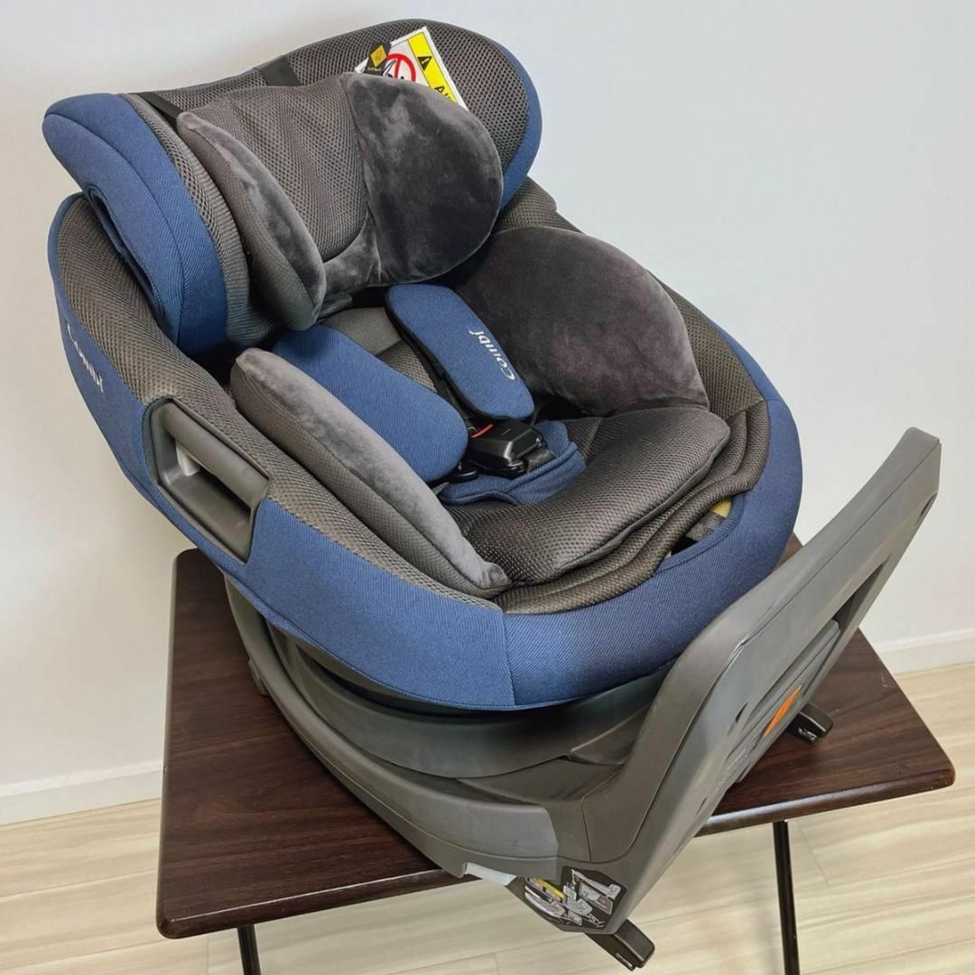 Combi コンビ THE S ISOFIX ZB-690 ネイビー　美品