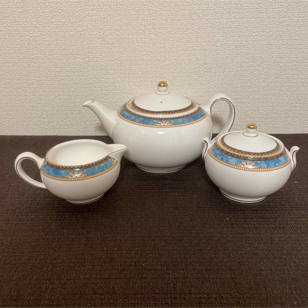 WEDGWOOD - ウェッジウッド カーゾン ティーポット シュガーポット WEDGWOOD - ウェッジウッド カーゾン ティーポット シュガーポット