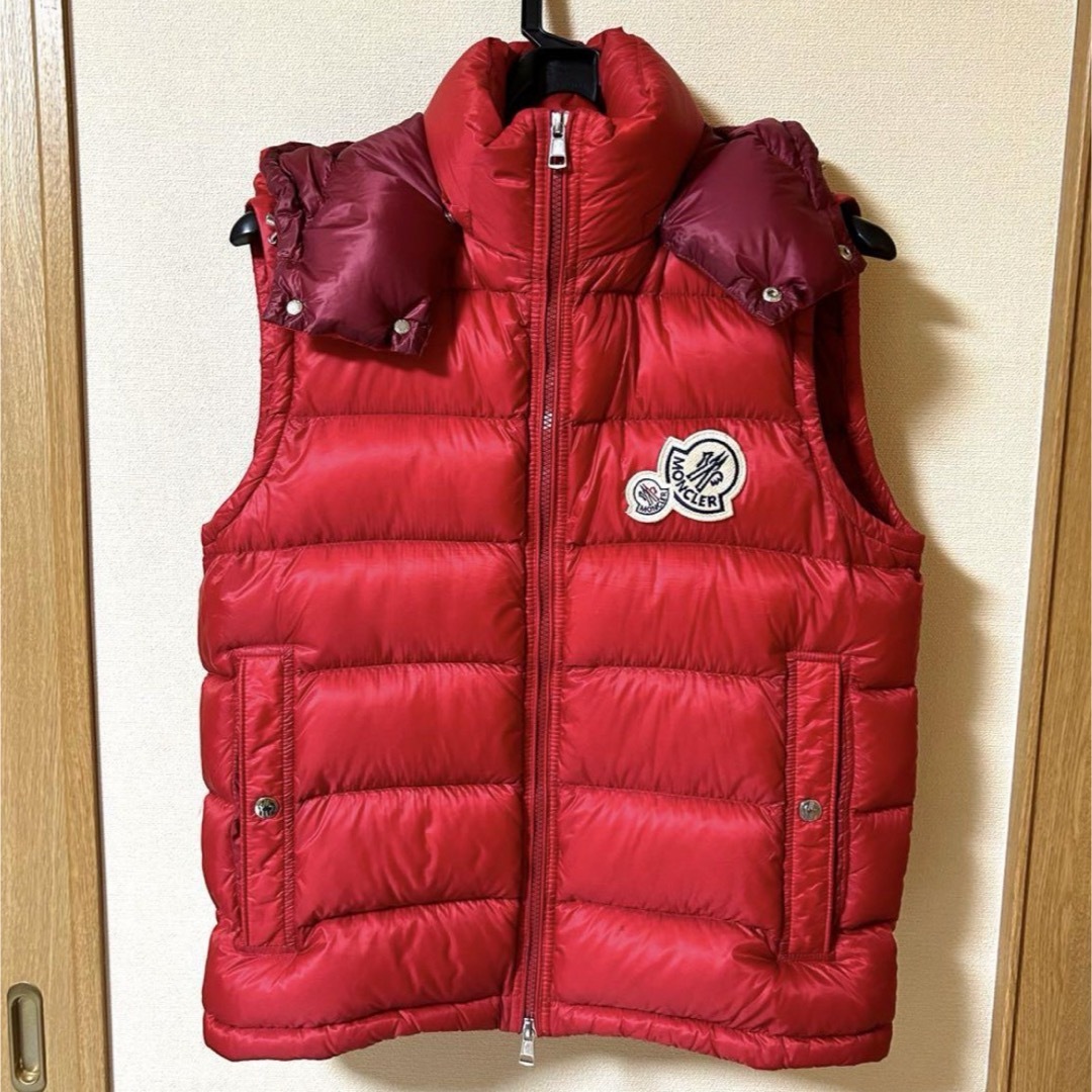 MONCLER(モンクレール)の❤️MONCLER❤️ダウンベスト メンズのジャケット/アウター(ダウンベスト)の商品写真