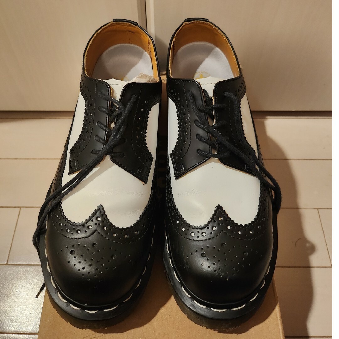 Dr.Martens(ドクターマーチン)のドクターマーチン　EU38 black&white レディースの靴/シューズ(ブーツ)の商品写真