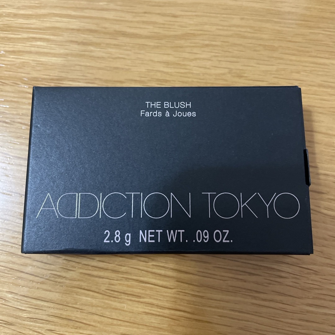 ADDICTION(アディクション)のアディクション　ザ　ブラッシュ　パール　002P コスメ/美容のベースメイク/化粧品(フェイスカラー)の商品写真