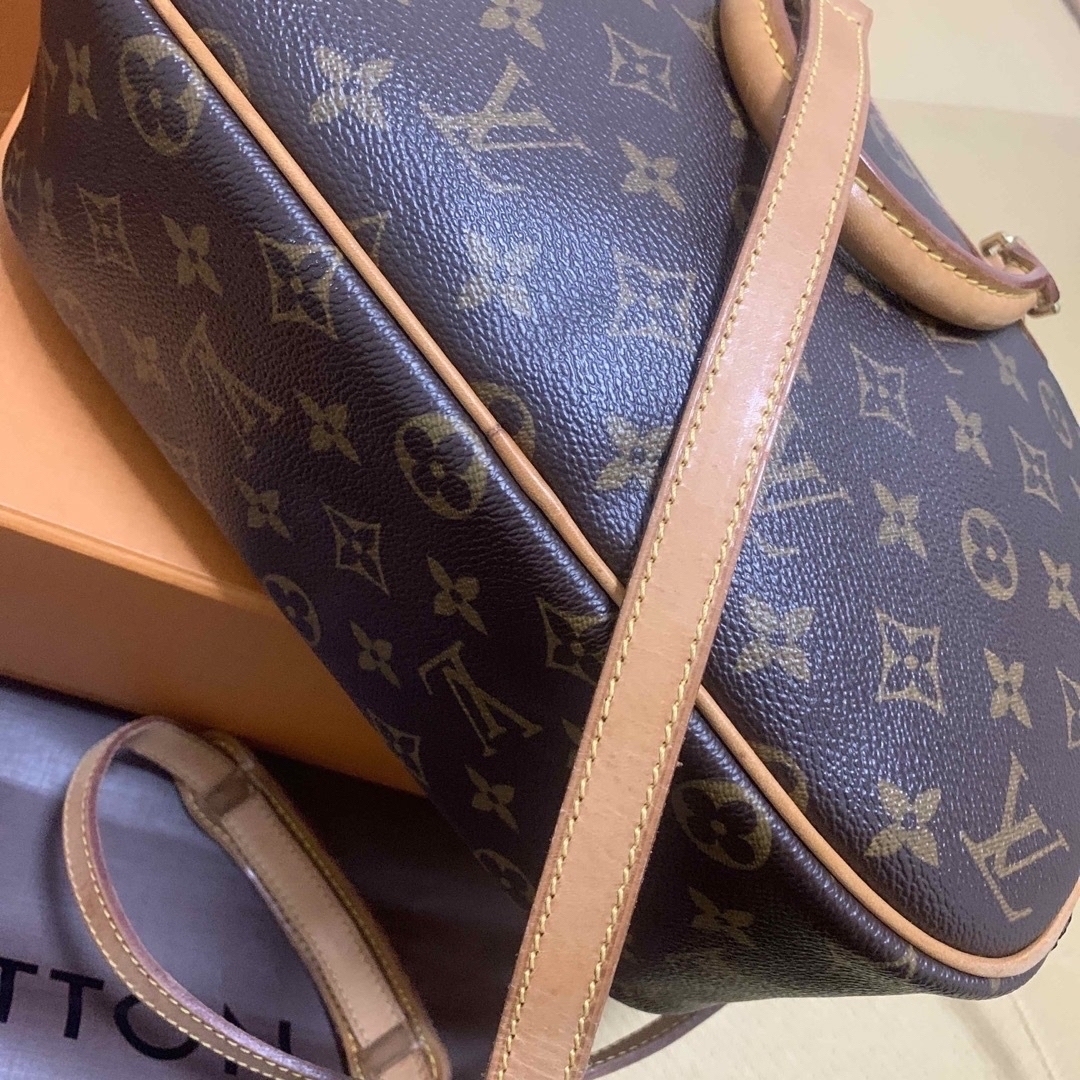 LOUIS VUITTON(ルイヴィトン)の【LV】LOUIS VUITTON ルイヴィトン モノグラム トゥルーヴィル レディースのバッグ(ハンドバッグ)の商品写真