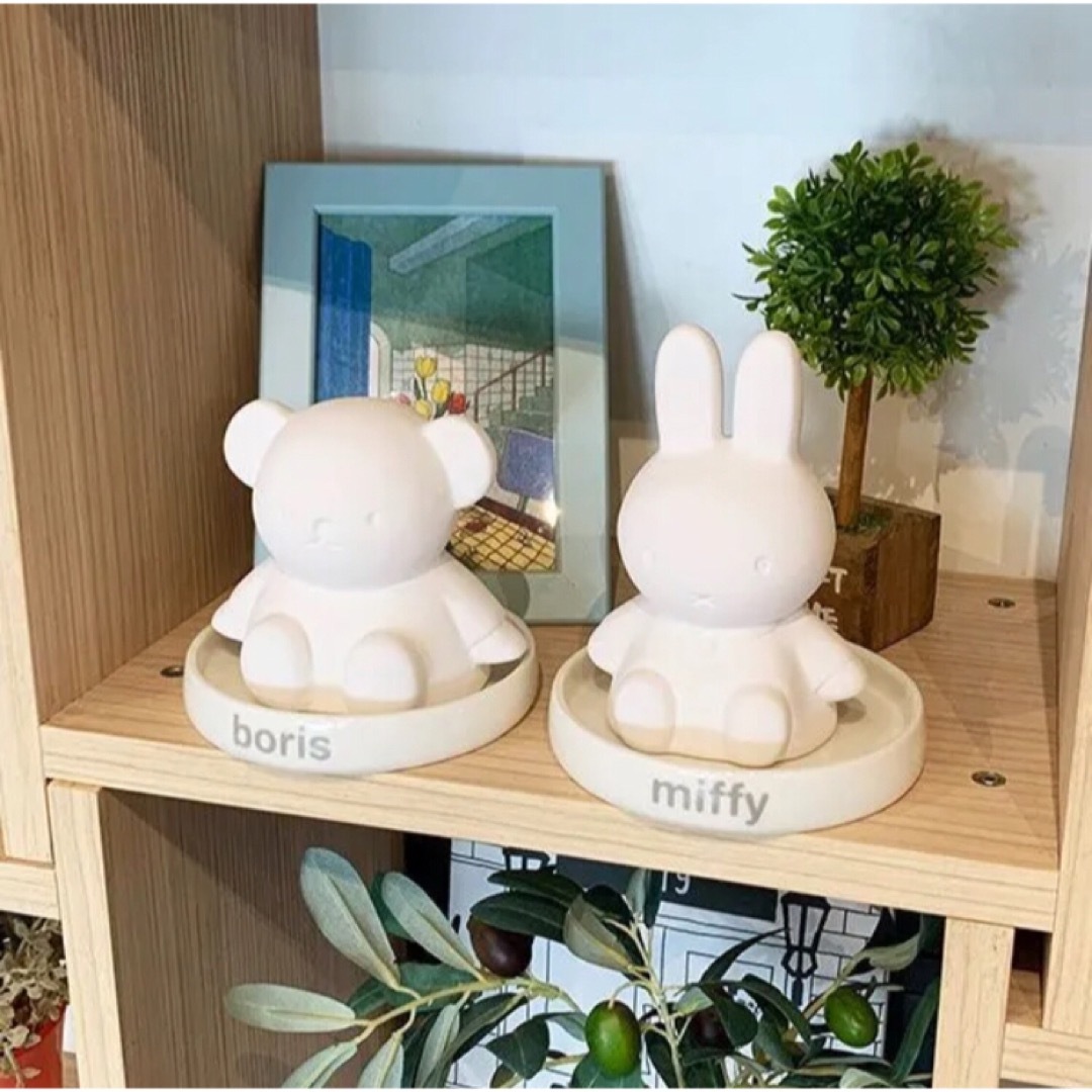 miffy(ミッフィー)のミッフィー 素焼き加湿器 インテリア グッズ ホワイト スマホ/家電/カメラの生活家電(加湿器/除湿機)の商品写真