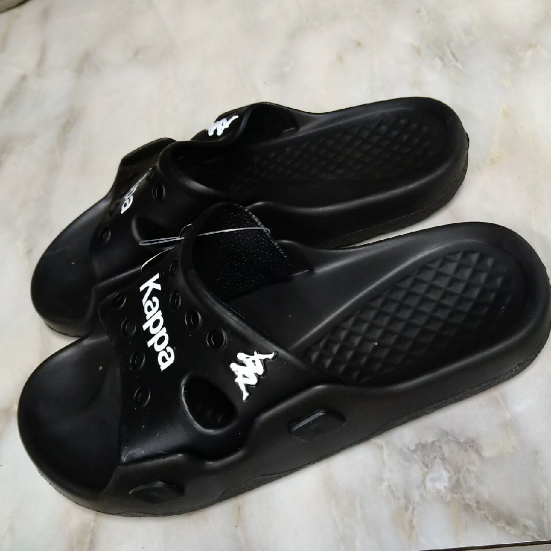 Kappa(カッパ)の【新品】Kappa サンダル　ブラック 23-24cm（S） レディースの靴/シューズ(サンダル)の商品写真