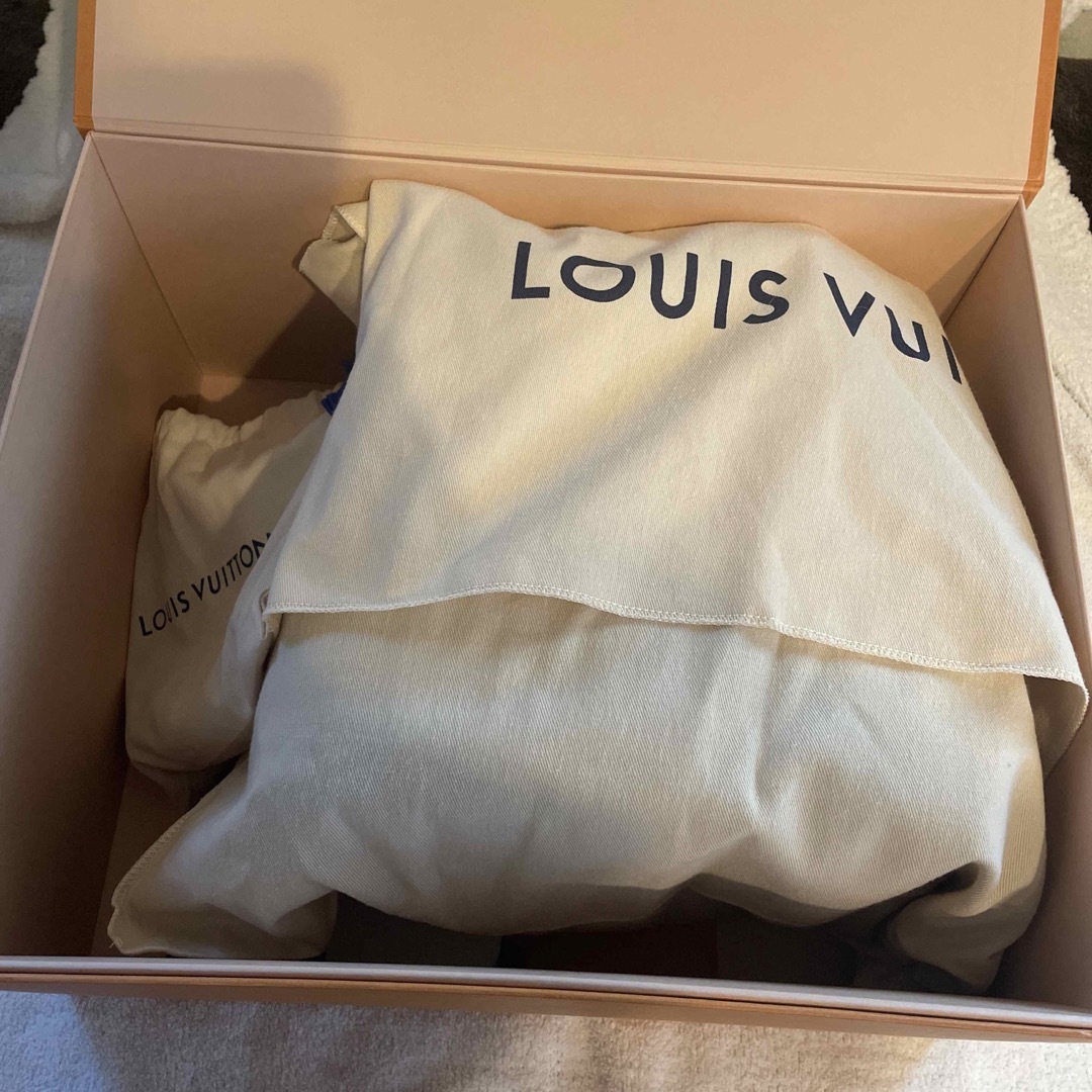 美品　LOUIS VUITTON ネオノエ　バンドー付き