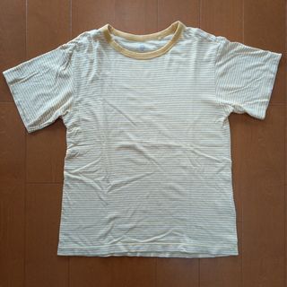 ユニクロ(UNIQLO)のUNIQLO　ユニクロ　トップス　Tシャツ　140㎝(Tシャツ/カットソー)